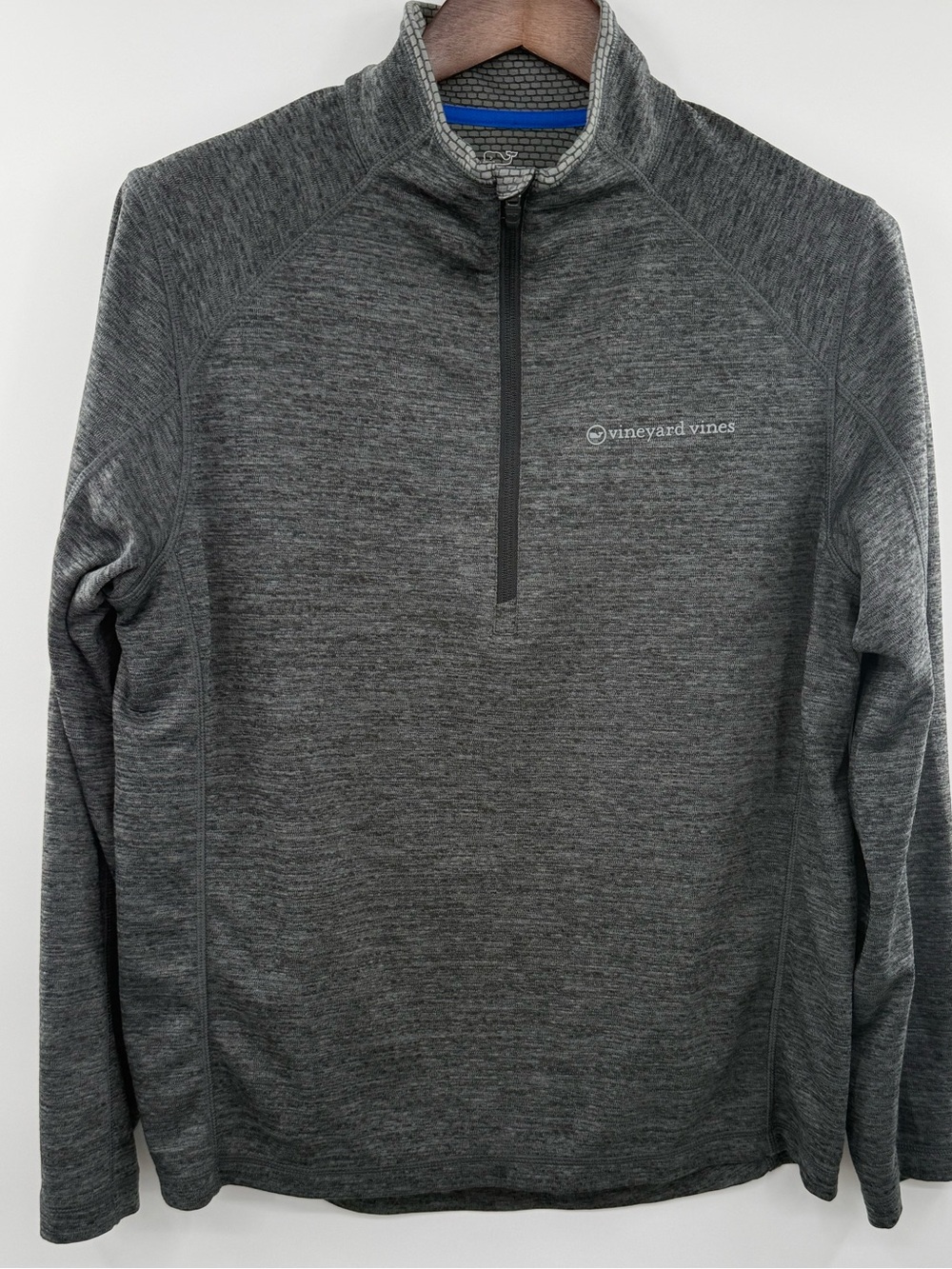 Vineyard Vines Performance 1/4 Zip Pullover Men Medium Gray Golf 1K001068